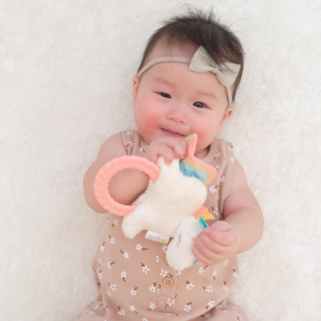 Itzy Ritzy - Ritzy Rattle Pal™ Plush Rattle Pal with Teether: Sloth