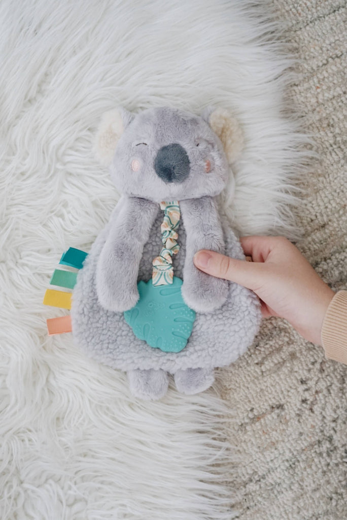 Itzy Ritzy - Itzy Friends Lovey™ Plush: Peyton the Sloth