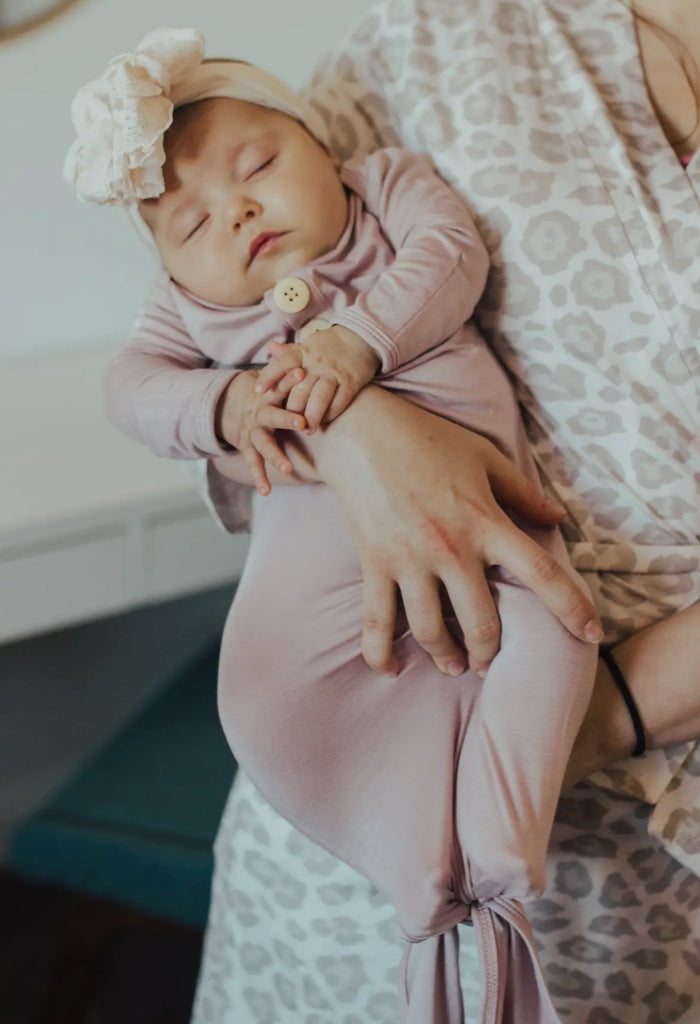 Newborn Bamboo Knot Gown and Hat